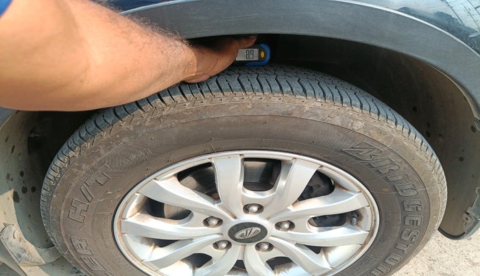 2018 Mahindra XUV500 W9 AT, Diesel, Automatic, 85,026 km, tyre