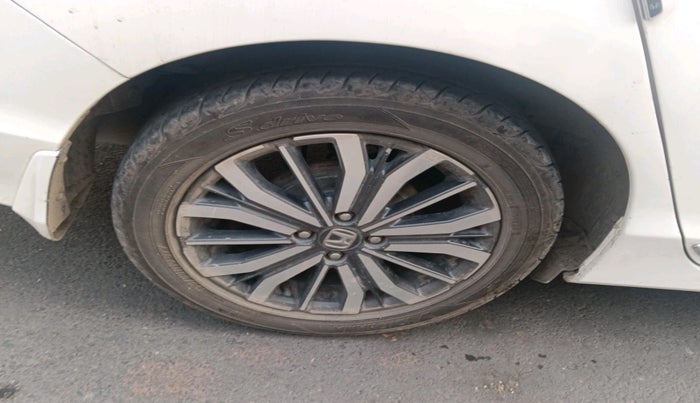 2019 Honda City 1.5L I-VTEC VX CVT, Petrol, Automatic, 96,673 km, tyre