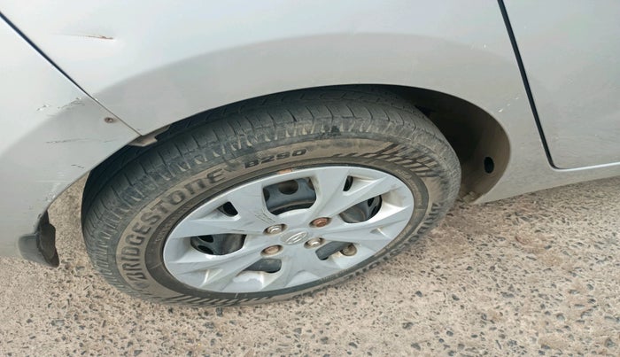 2015 Hyundai Grand i10 MAGNA 1.1 CRDI, Diesel, Manual, 75,239 km, tyre