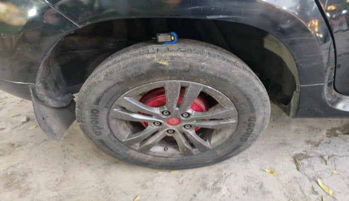 2014 Renault Duster 85 PS RXL DIESEL, Diesel, Manual, 2,17,357 km, tyre