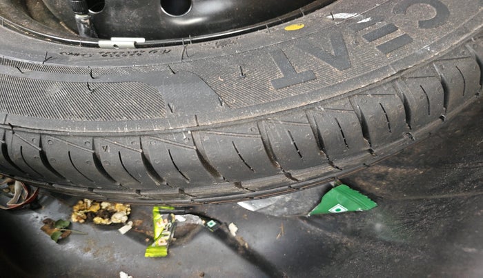 2021 Maruti Alto LXI O, Petrol, Manual, 23,572 km, tyre