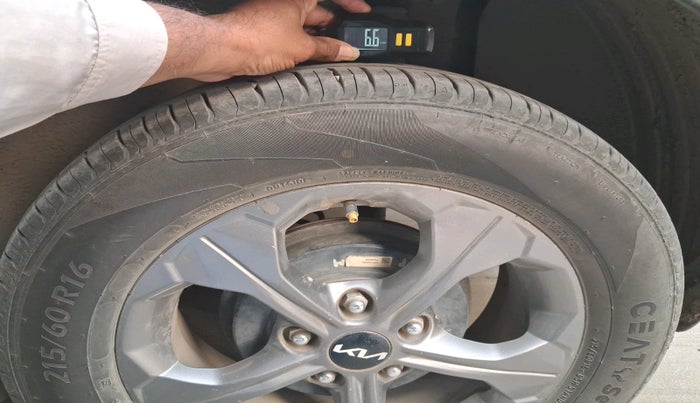 2021 KIA SELTOS HTK PLUS 1.5 IMT, Petrol, Manual, 90,939 km, tyre