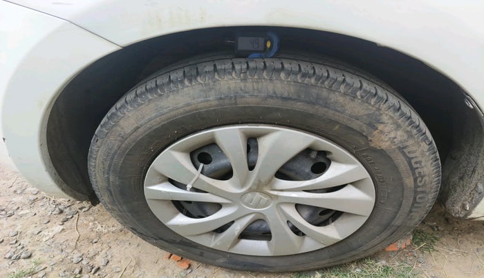 2020 Maruti Swift VXI, Petrol, Manual, 30,662 km, tyre