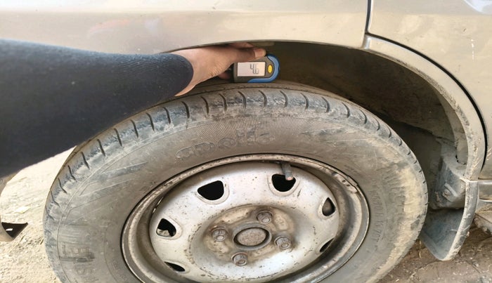 2015 Maruti Eeco 5 STR WITH A/C+HTR, Petrol, Manual, 97,876 km, tyre