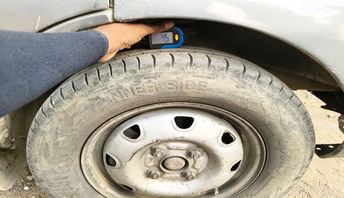 2015 Maruti Eeco 5 STR WITH A/C+HTR, Petrol, Manual, 97,876 km, tyre