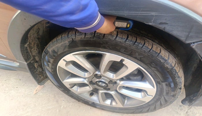 2016 Hyundai Elite i20 ASTA 1.4 CRDI, Diesel, Manual, 2,01,721 km, tyre