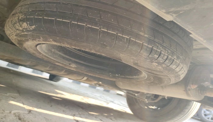 2023 KIA CARENS PRESTIGE 1.5 PETROL 7 STR, Petrol, Manual, 44,690 km, tyre