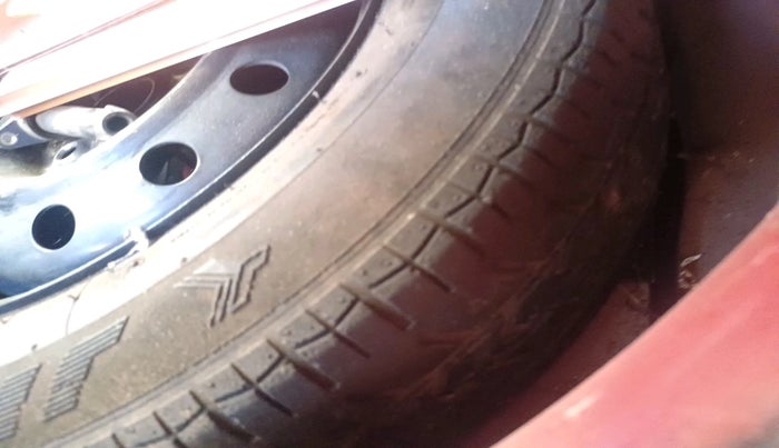 2014 Maruti Swift Dzire VXI, Petrol, Manual, 1,28,967 km, tyre