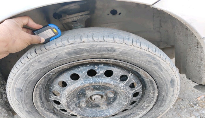 2014 Maruti Wagon R 1.0 VXI, Petrol, Manual, 90,965 km, tyre