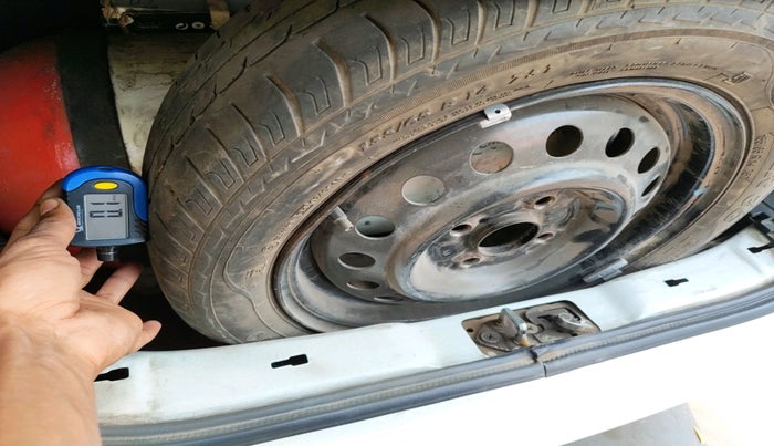 2018 Maruti Wagon R 1.0 VXI, Petrol, Manual, 1,63,711 km, tyre