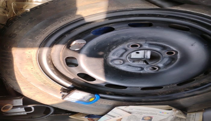 2015 Tata Bolt XMS REVOTRON, Petrol, Manual, 80,763 km, tyre