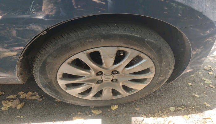 2016 Maruti Baleno ZETA PETROL 1.2, Petrol, Manual, 88,621 km, tyre