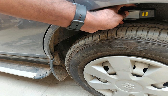 2024 Maruti Eeco 5 STR AC, Petrol, Manual, 5,710 km, tyre