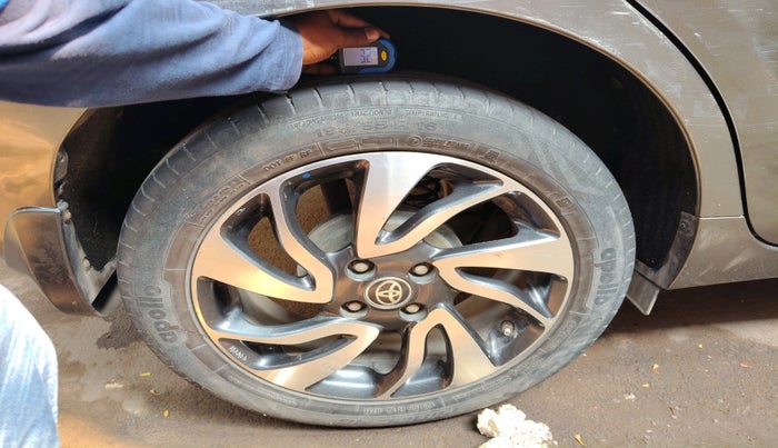 2019 Toyota Glanza G CVT, CNG, Automatic, 73,918 km, tyre