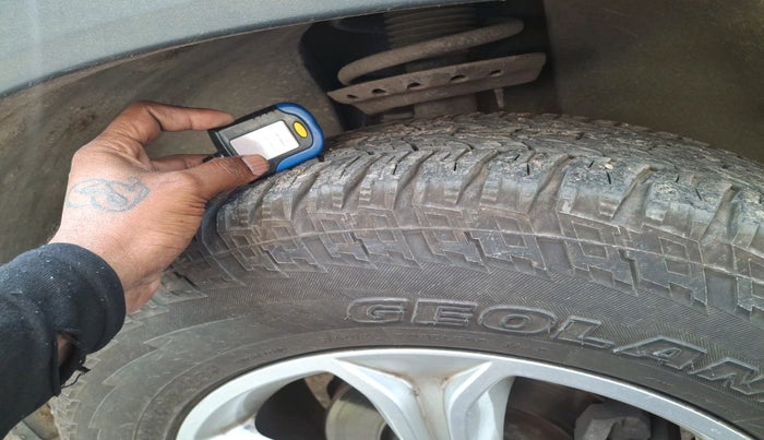 2019 Tata Harrier XZ 2.0L, Diesel, Manual, 1,23,885 km, tyre