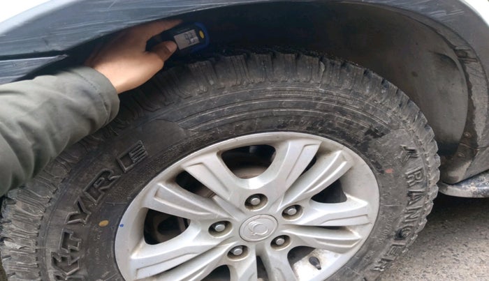 2018 Ssangyong Rexton RX7, Diesel, Automatic, 1,06,150 km, tyre