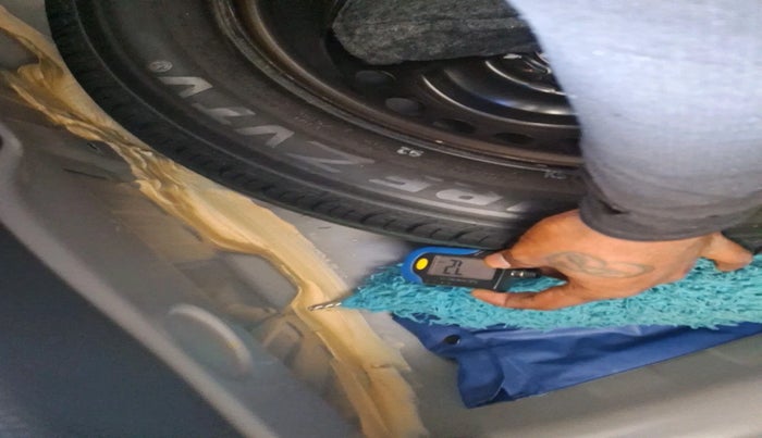 2024 Honda Amaze 1.2L I-VTEC VX CVT, Petrol, Automatic, 8,427 km, tyre