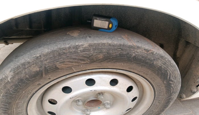 2022 Maruti Swift Dzire TOUR S-CNG (O), Petrol, Manual, 1,50,344 km, tyre