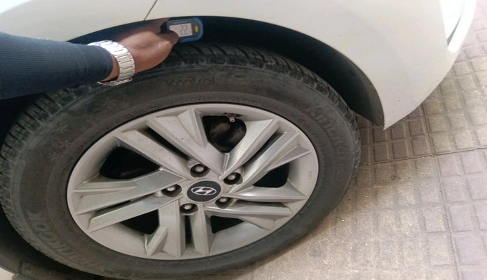 2021 Hyundai New Elantra 2.0 SX(O) AT PETROL, Petrol, Automatic, 43,817 km, tyre