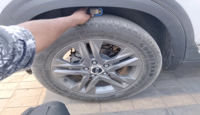 2020 KIA SELTOS HTX 1.5 PETROL, Petrol, Manual, 87,627 km, tyre