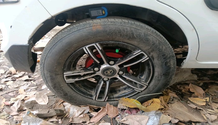 2016 Maruti Alto 800 LXI, Petrol, Manual, 89,864 km, tyre