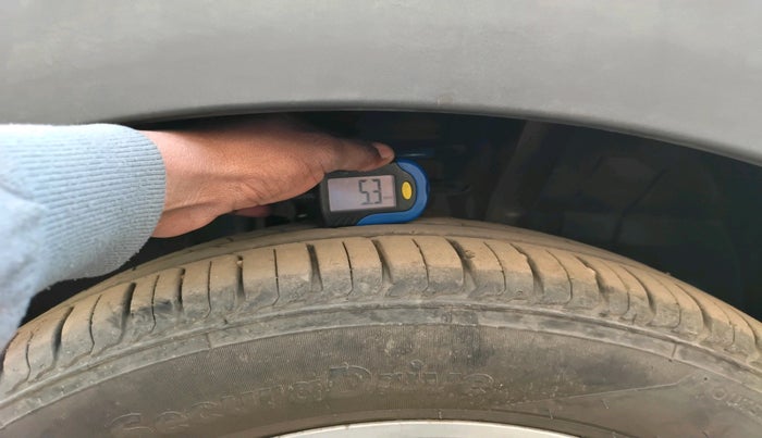 2022 Renault TRIBER RXZ, Petrol, Manual, 14,221 km, tyre