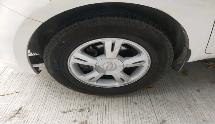 2011 Hyundai i20 SPORTZ 1.4 CRDI, Diesel, Manual, 1,29,331 km, tyre