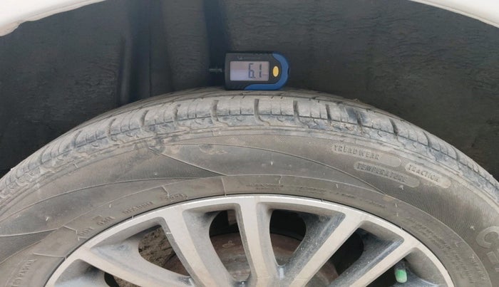 2017 Maruti Dzire ZDI PLUS AMT, Diesel, Automatic, 92,418 km, tyre