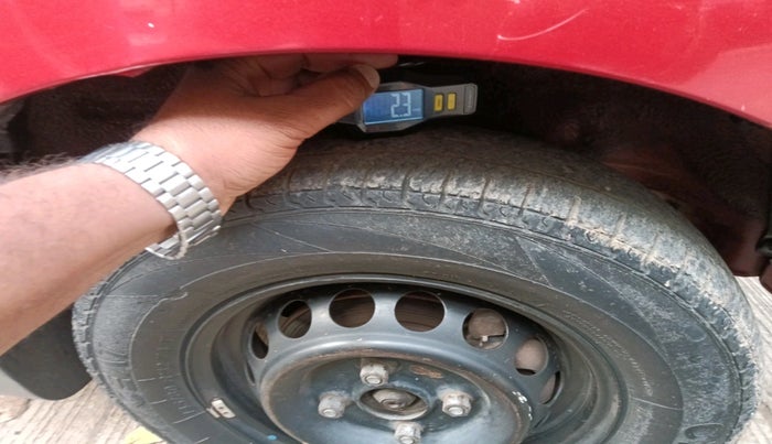 2014 Maruti Alto 800 LXI, Petrol, Manual, 85,913 km, tyre