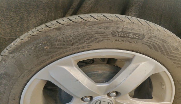 2011 Honda City 1.5L I-VTEC V MT, Petrol, Manual, 1,79,615 km, tyre