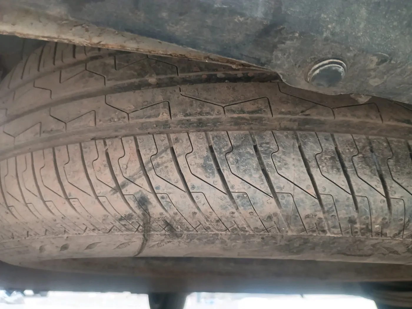 2023 Tata PUNCH ACCOMPLISHED DAZZLE SUNROOF CNG MT, CNG, Manual, 29,000 km, tyre