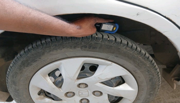 2013 Honda Amaze 1.5L I-DTEC S, Diesel, Manual, 95,046 km, tyre