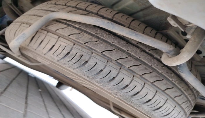 2022 Maruti XL6 ALPHA AT, Petrol, Automatic, 56,730 km, tyre