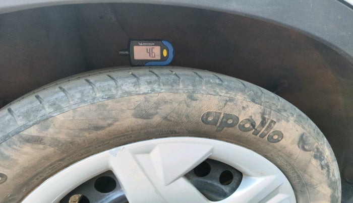 2022 Hyundai VENUE SX 1.2 PETROL, Petrol, Manual, 30,354 km, tyre