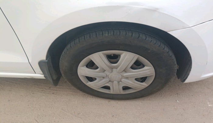 2012 Skoda Rapid AMBITION 1.6 MPI AT, Petrol, Automatic, 1,46,327 km, tyre