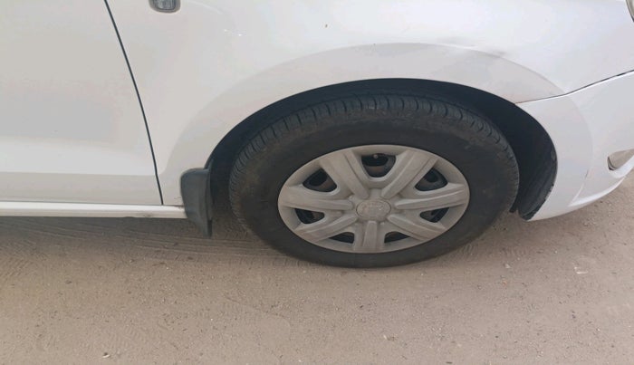 2012 Skoda Rapid AMBITION 1.6 MPI AT, Petrol, Automatic, 1,46,327 km, tyre