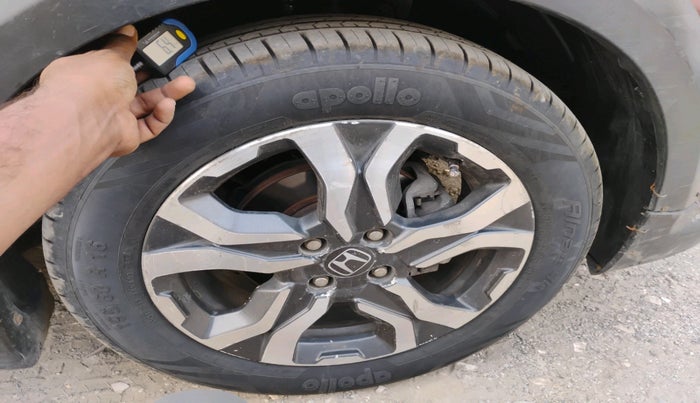 2017 Honda WR-V 1.5L I-DTEC VX MT, Diesel, Manual, 1,07,999 km, tyre