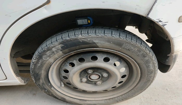 2011 Maruti Wagon R 1.0 VXI, Petrol, Manual, 64,736 km, tyre