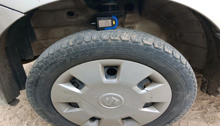 2012 Maruti Wagon R 1.0 LXI, Petrol, Manual, 2,17,383 km, tyre