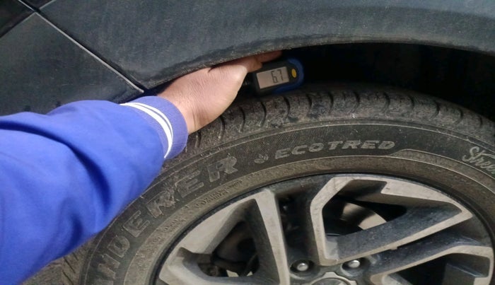 2022 KIA CARENS LUXURY PLUS 1.5 DIESEL 7 STR, Diesel, Manual, 70,003 km, tyre