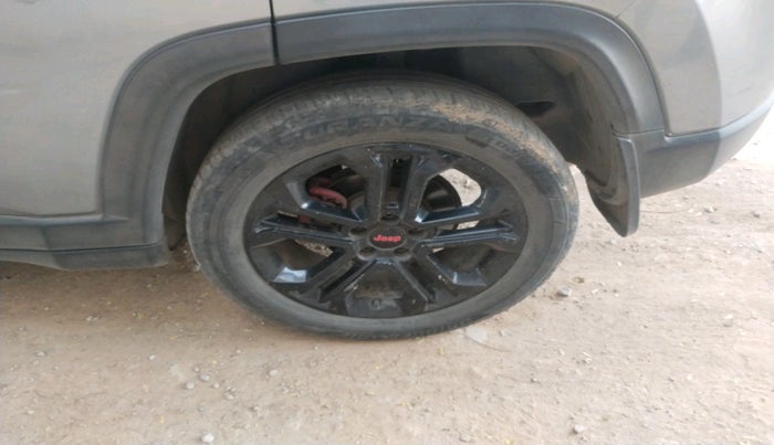 2021 Jeep Compass LIMITED (O) 2.0 DIESEL 4X4 AT, Diesel, Automatic, 1,16,150 km, tyre