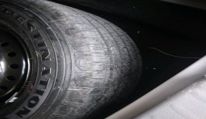 2021 Jeep Compass LIMITED (O) 2.0 DIESEL 4X4 AT, Diesel, Automatic, 1,16,150 km, tyre