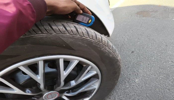 2018 Ford Figo Aspire TITANIUM1.5 DIESEL, Diesel, Manual, 1,23,307 km, tyre