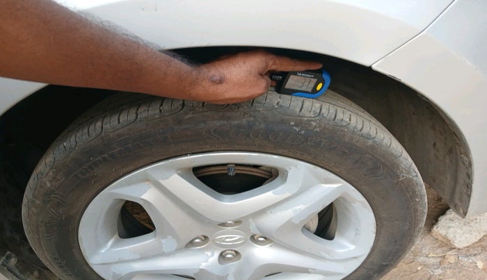 2017 Hyundai Elite i20 ASTA 1.2, Petrol, Manual, 1,03,457 km, tyre