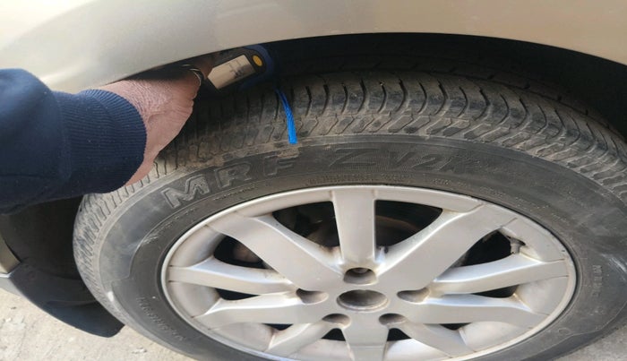 2013 Renault Fluence 1.5 E2, Diesel, Manual, 94,942 km, tyre