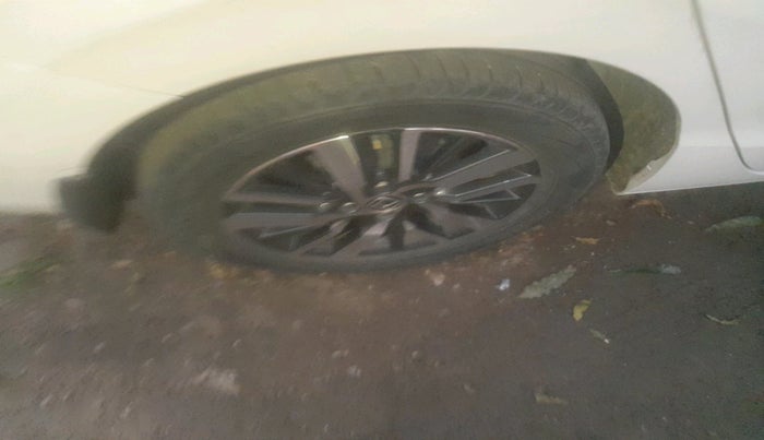 2021 Honda City 1.5L I-VTEC ZX, Petrol, Manual, 39,114 km, tyre