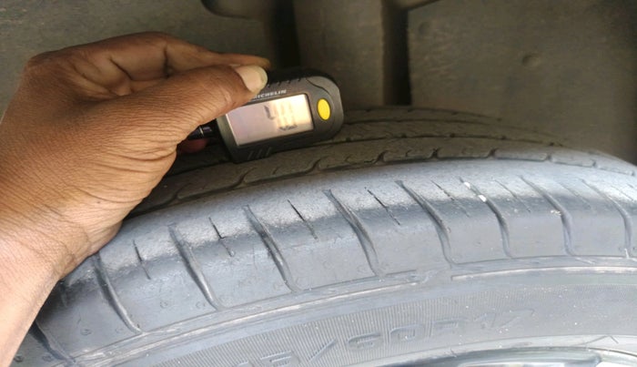 2020 MG HECTOR PLUS SHARP 1.5 PETROL TURBO DCT 6-STR, Petrol, Automatic, 35,882 km, tyre