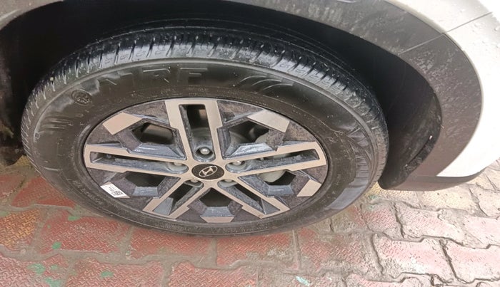 2024 Hyundai VENUE SX (O) 1.0 TURBO DCT, Petrol, Automatic, 10,404 km, tyre