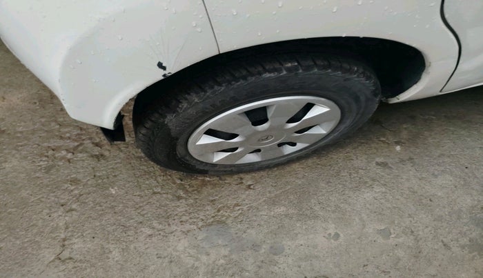 2016 Datsun Redi Go T (O), Petrol, Manual, 67,949 km, tyre