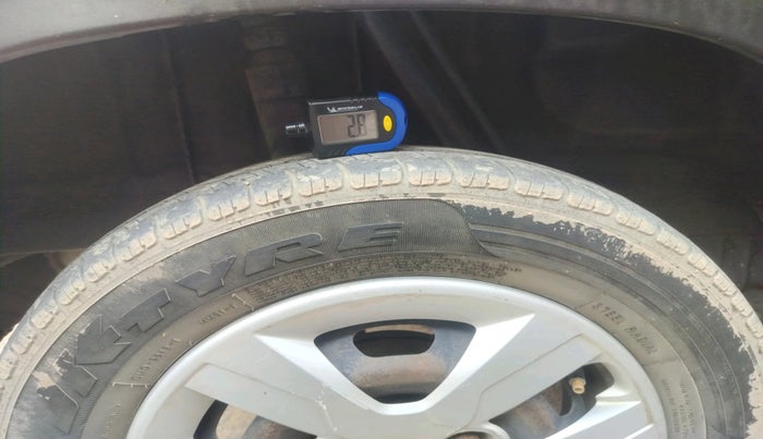 2018 Renault Kwid RXT 0.8 (O), Petrol, Manual, 62,146 km, tyre